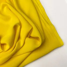 Жёлтый