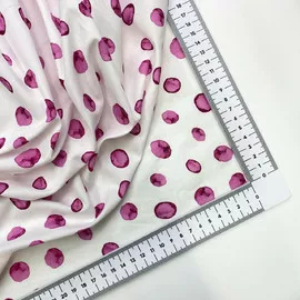 Розовые на айвори