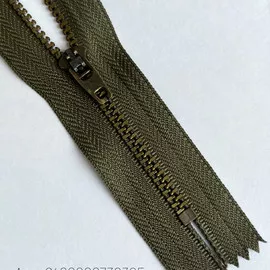 Br/Хаки