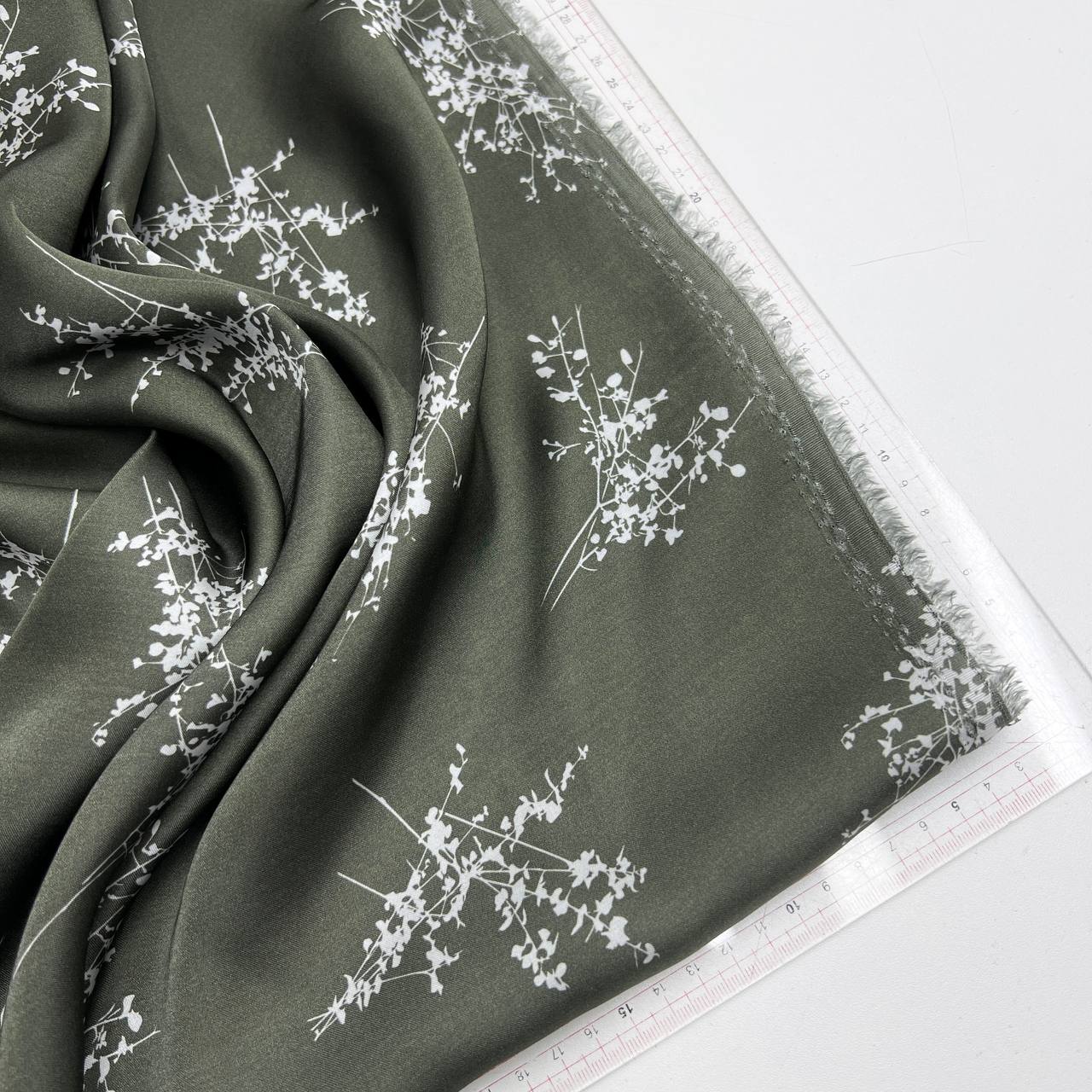 cf949d05-2a2b-49a6-b87f-6c39373edff2