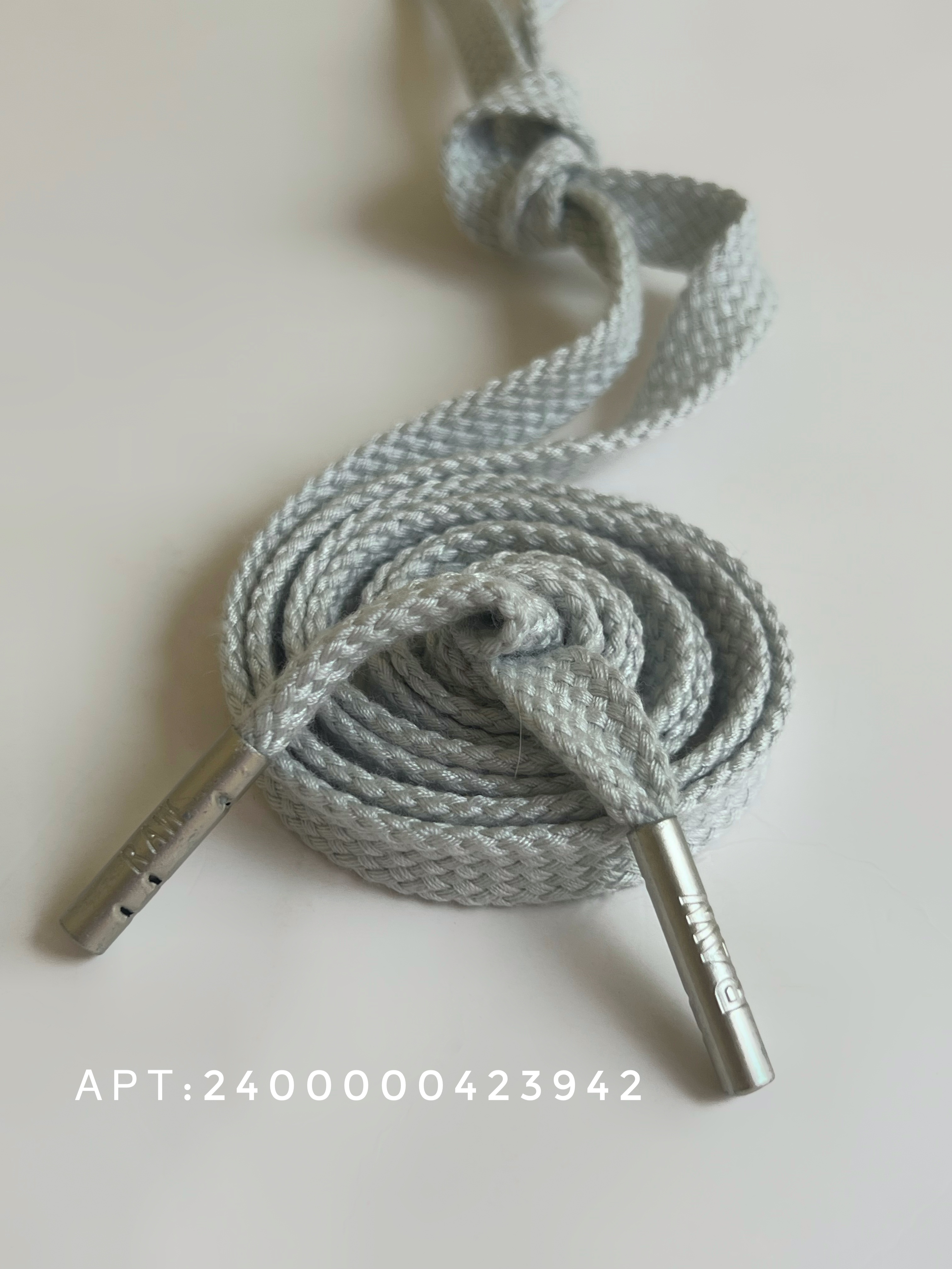 942