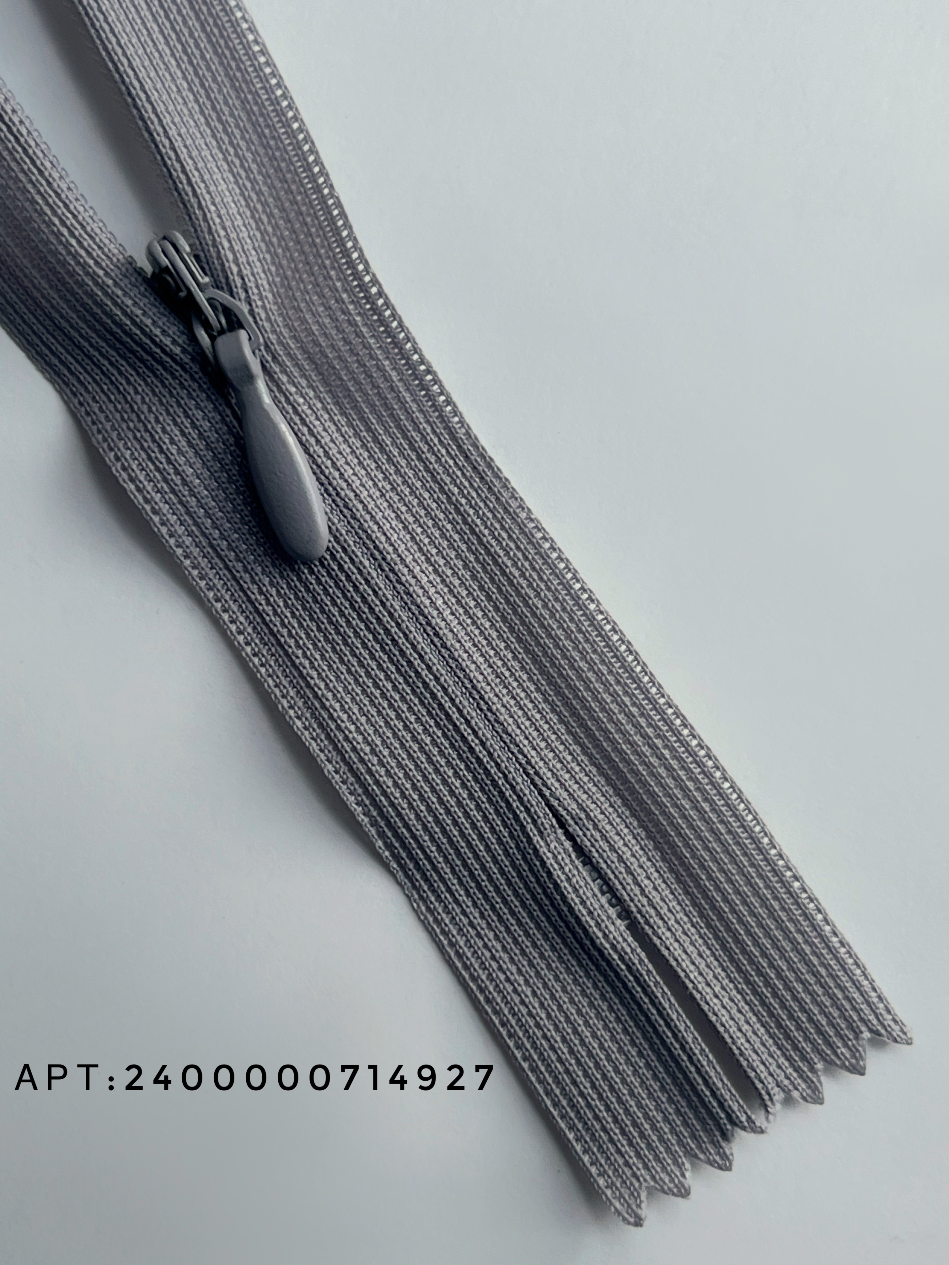 927