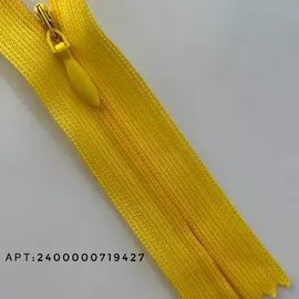№001
