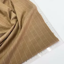 белая на карамельном