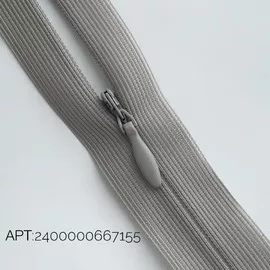 Серый тополь