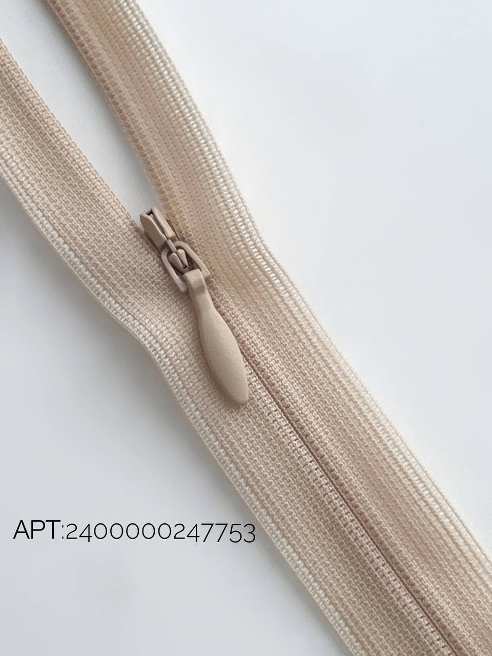 753