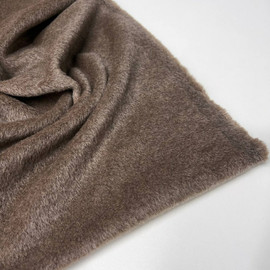 серокоричневый