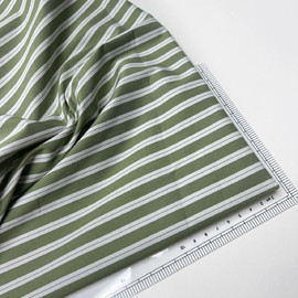 на оливковом