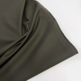 чёрнооливковый