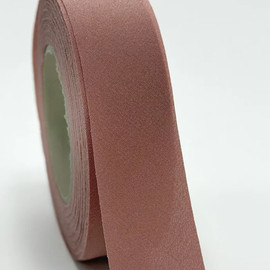 Пыльно-розовый