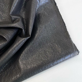 тёмно серый