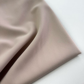 светло бежевый