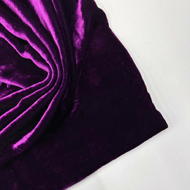 фиолетовый