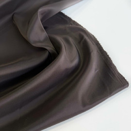 серокоричневый