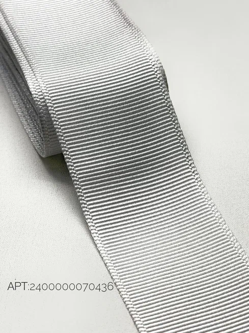 436