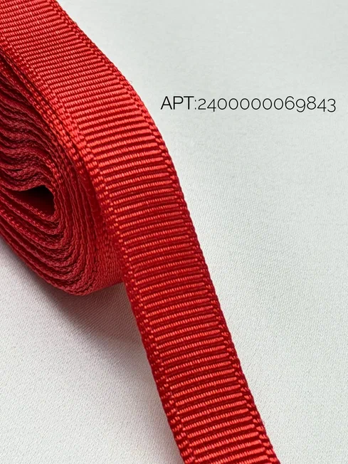 843