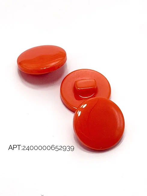 939