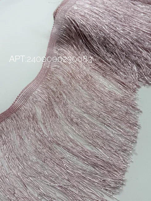 083