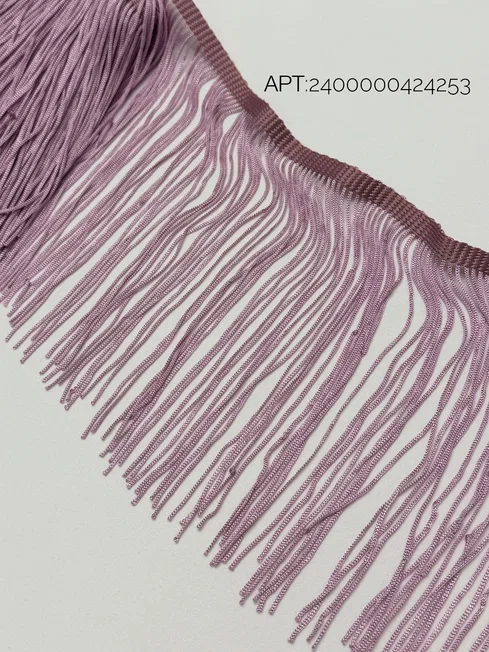 253
